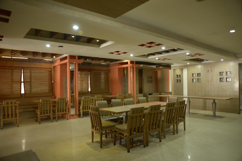 Hotel Sri Sai Krupa Haydarabad Dış mekan fotoğraf