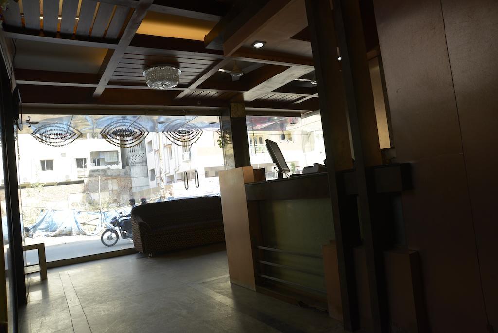Hotel Sri Sai Krupa Haydarabad Dış mekan fotoğraf